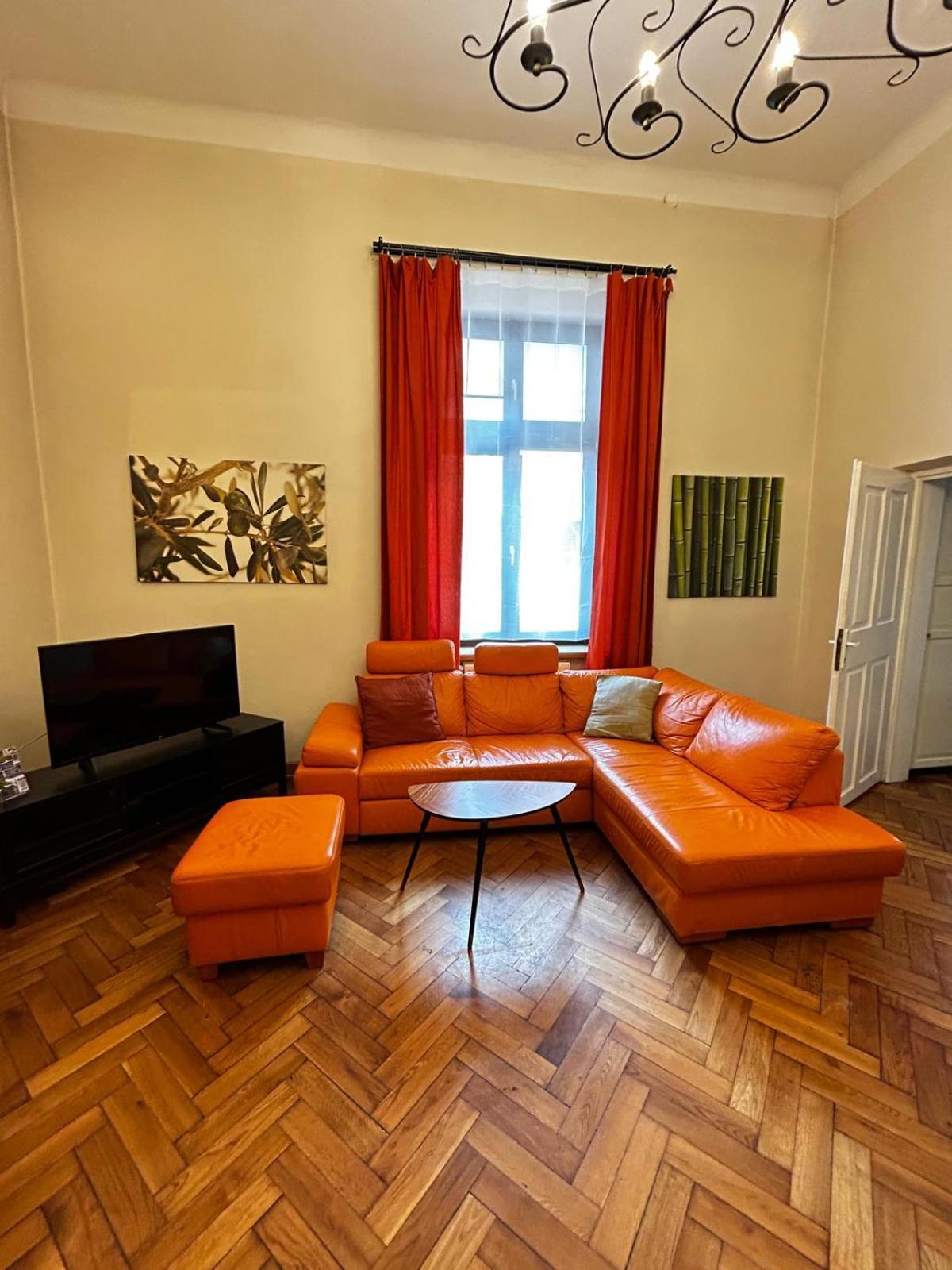 Golden Apartments With Lift - Old Town Krakow Dış mekan fotoğraf
